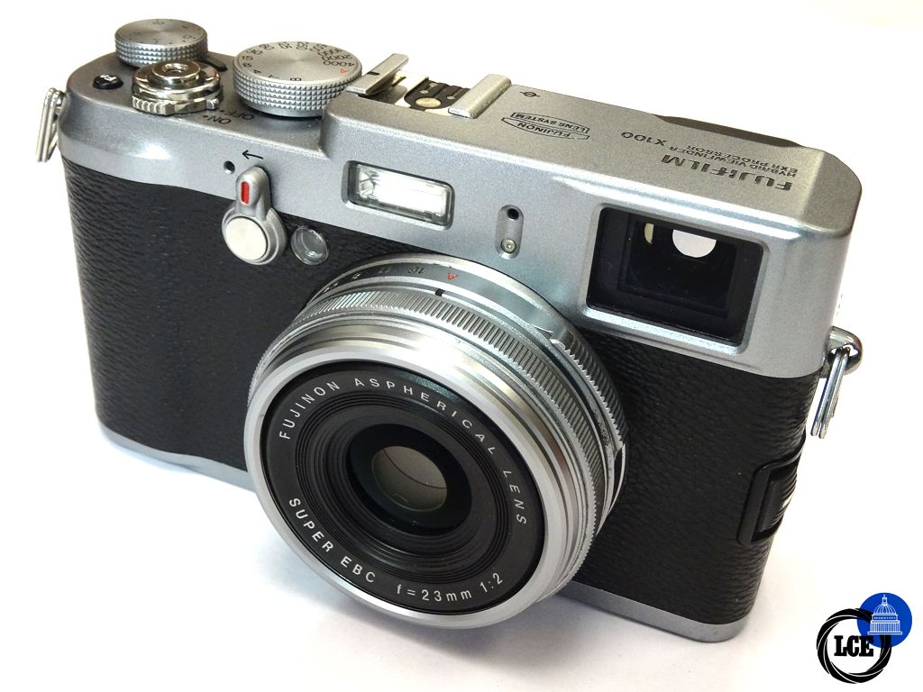 FujiFilm X100 