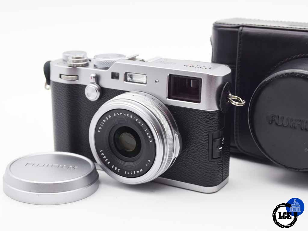 FujiFilm X100F Silver (Inc Black E-R Case, spare Battery, Filter Adapter & UV Filter)