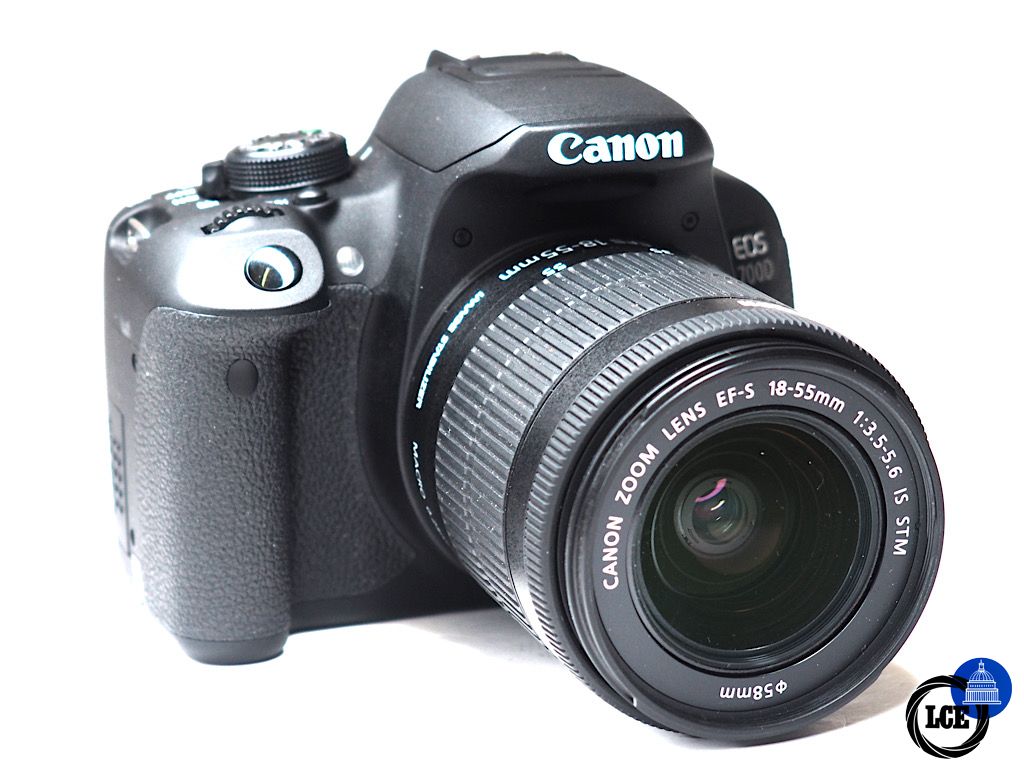 Canon EOS 700D + 18-55mm IS STM