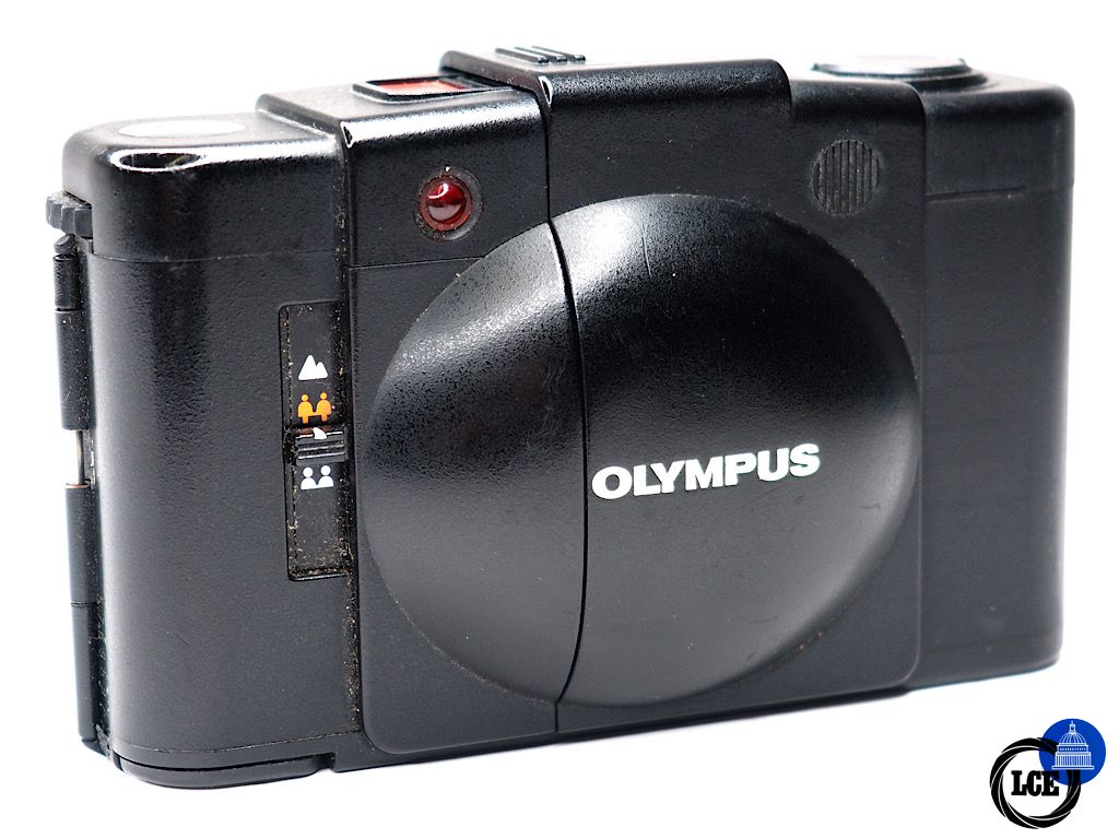 Olympus XA2 