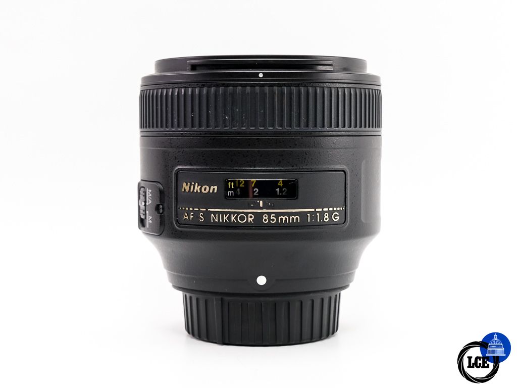 Nikon AF-S 85mm F1.8G * BOXED *