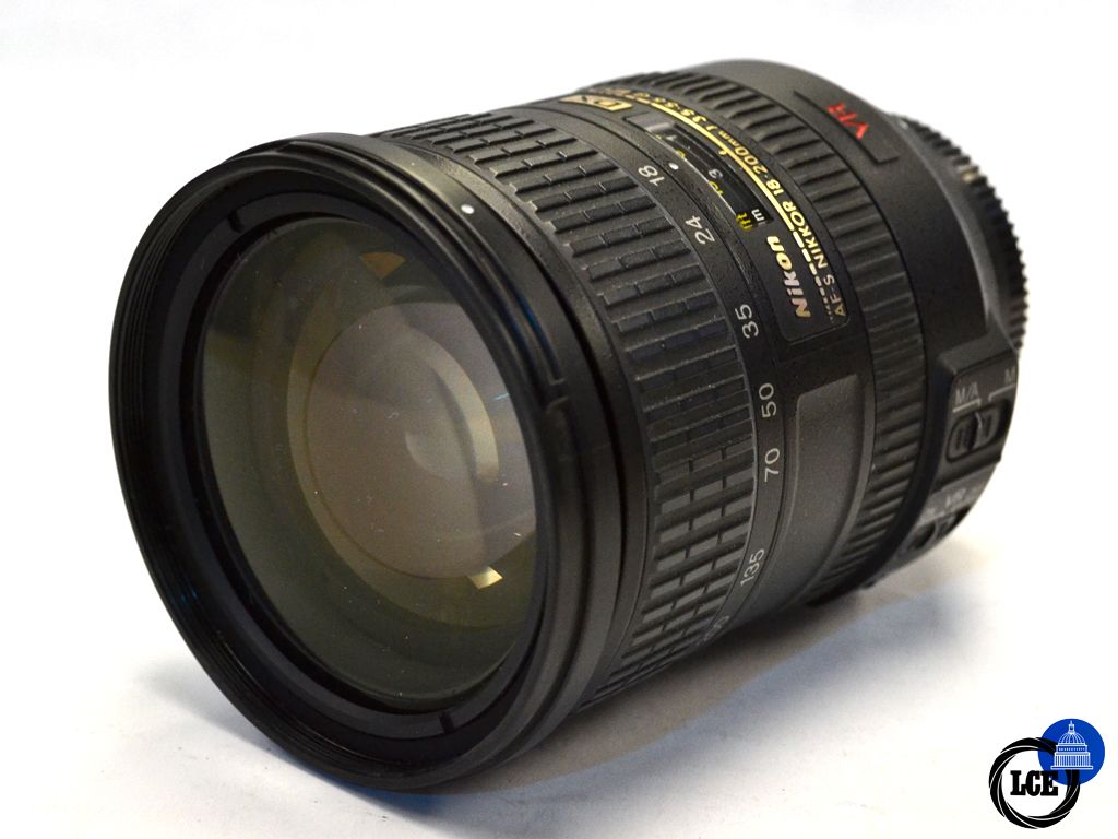 Nikon AF-S 18-200mm F3.5-5.6 G ED VR DX