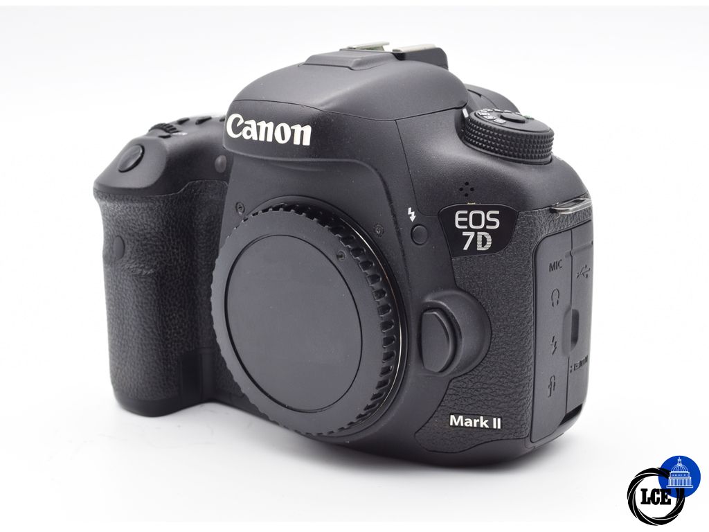 Canon EOS 7D Mk II Body (13037 Shutter Actuations) 