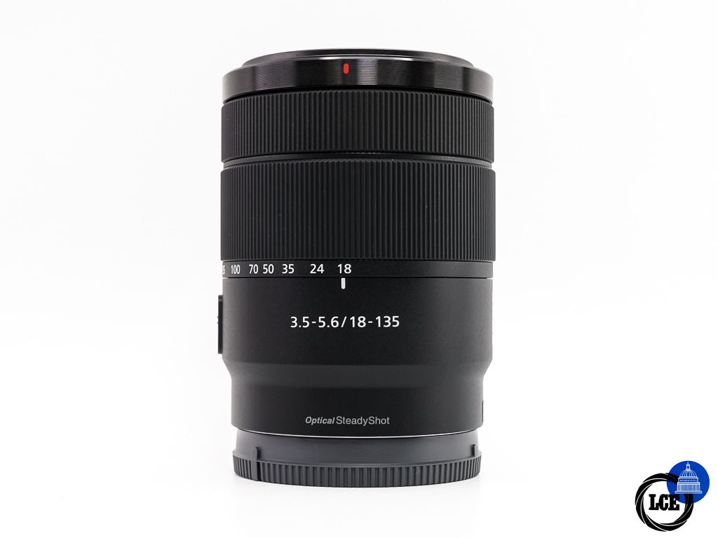 Sony E 18-135mm F3.5-5.6 OSS * BOXED *