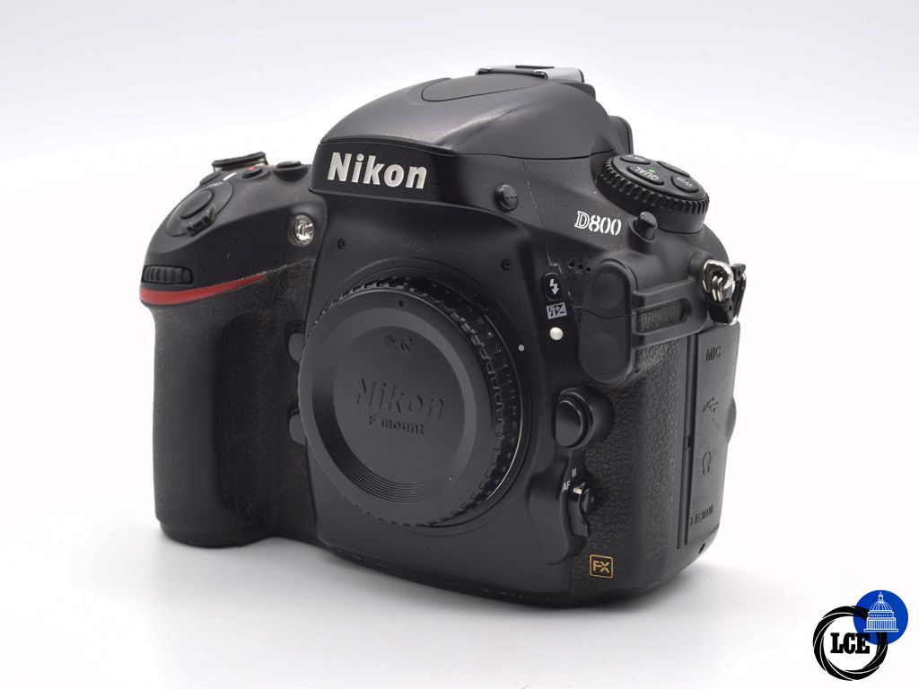 Nikon D800 Body (58622 Shutter Actuations) 