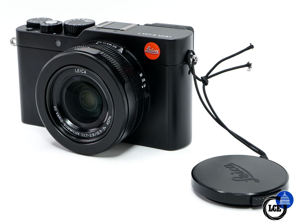 Leica D-LUX 7 + CASE + HAND GRIP