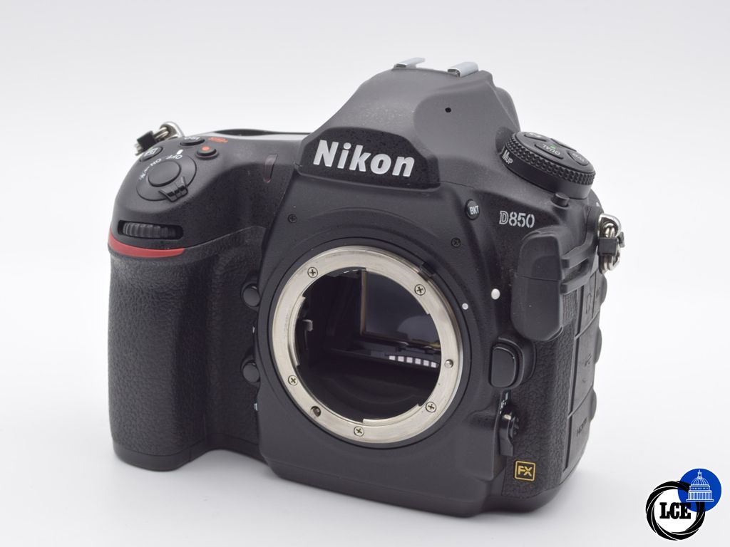 Nikon D850 Body (32644 shutter actuations)