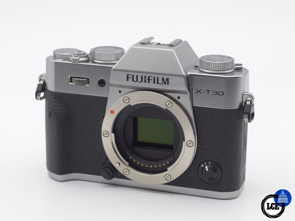 FujiFilm X-T30 II Body Silver (Boxed, only 331 shutter actuations)