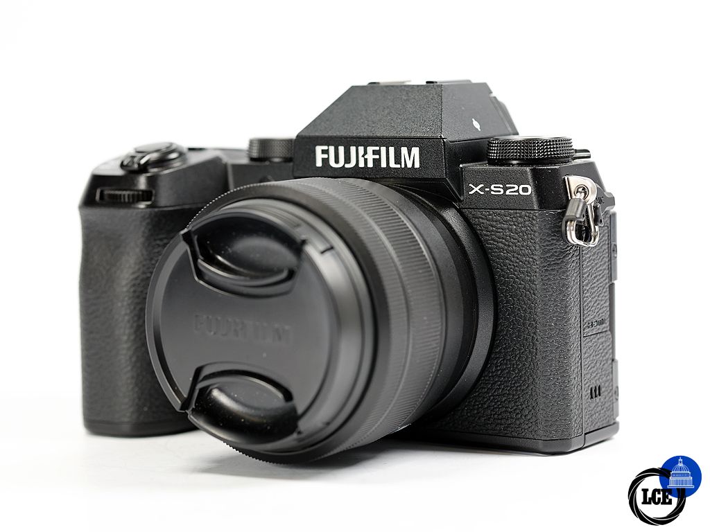 FujiFilm X-S20 + XC 15-45mm f/3.5-5.6 OIS PZ *Boxed*