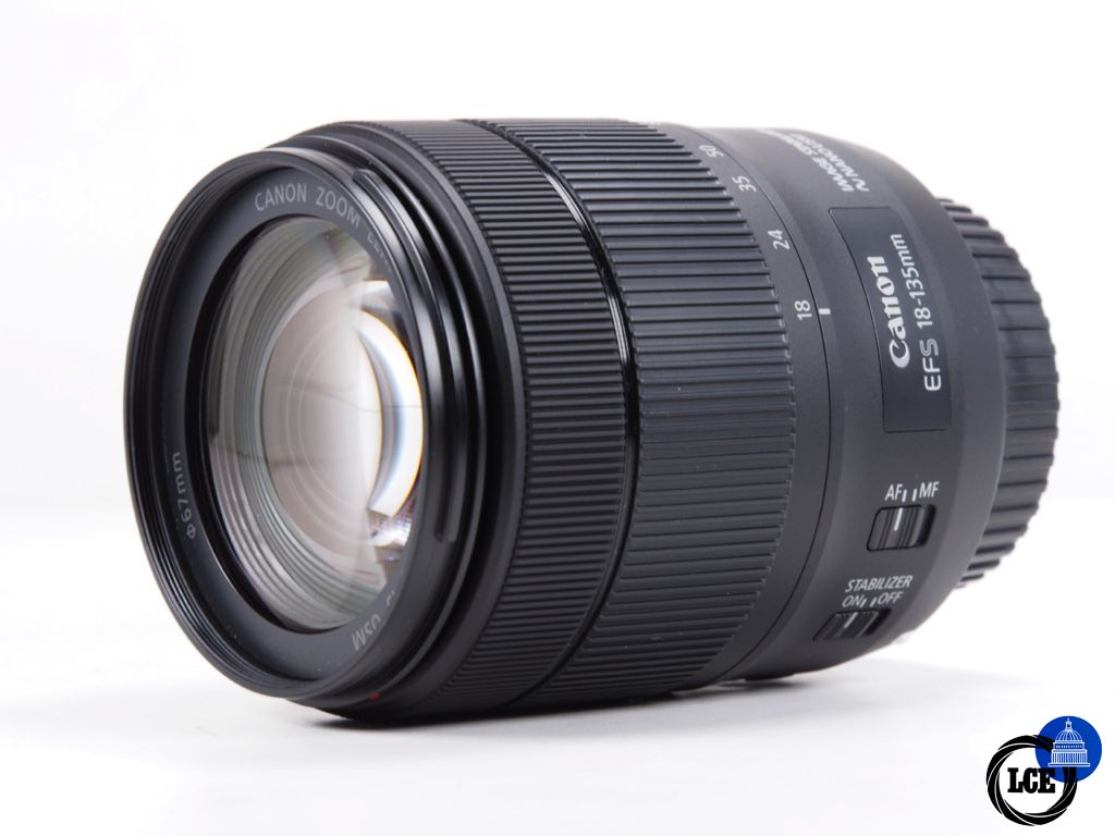 Canon 18-135mm F3.5-5.6 IS USM EF-S