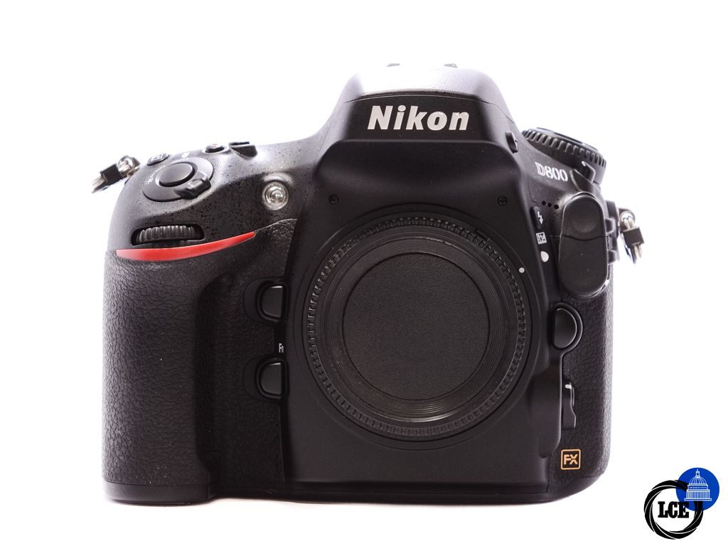 Nikon D800 body *Very low shutter count*