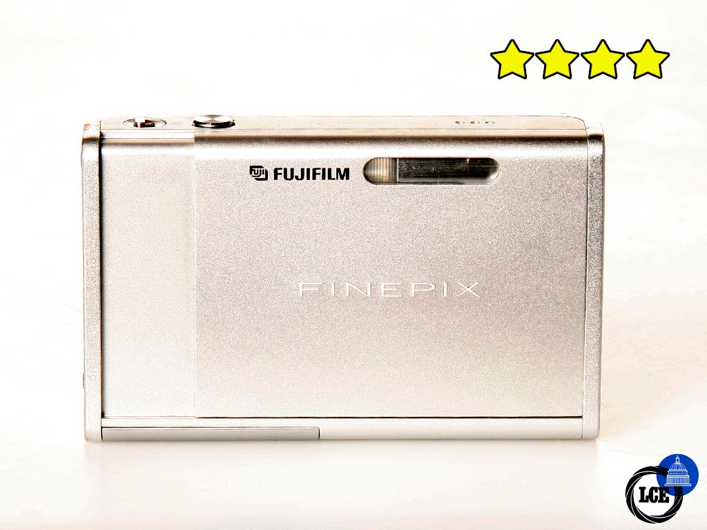 FujiFilm Finepix Z1 (with Case)