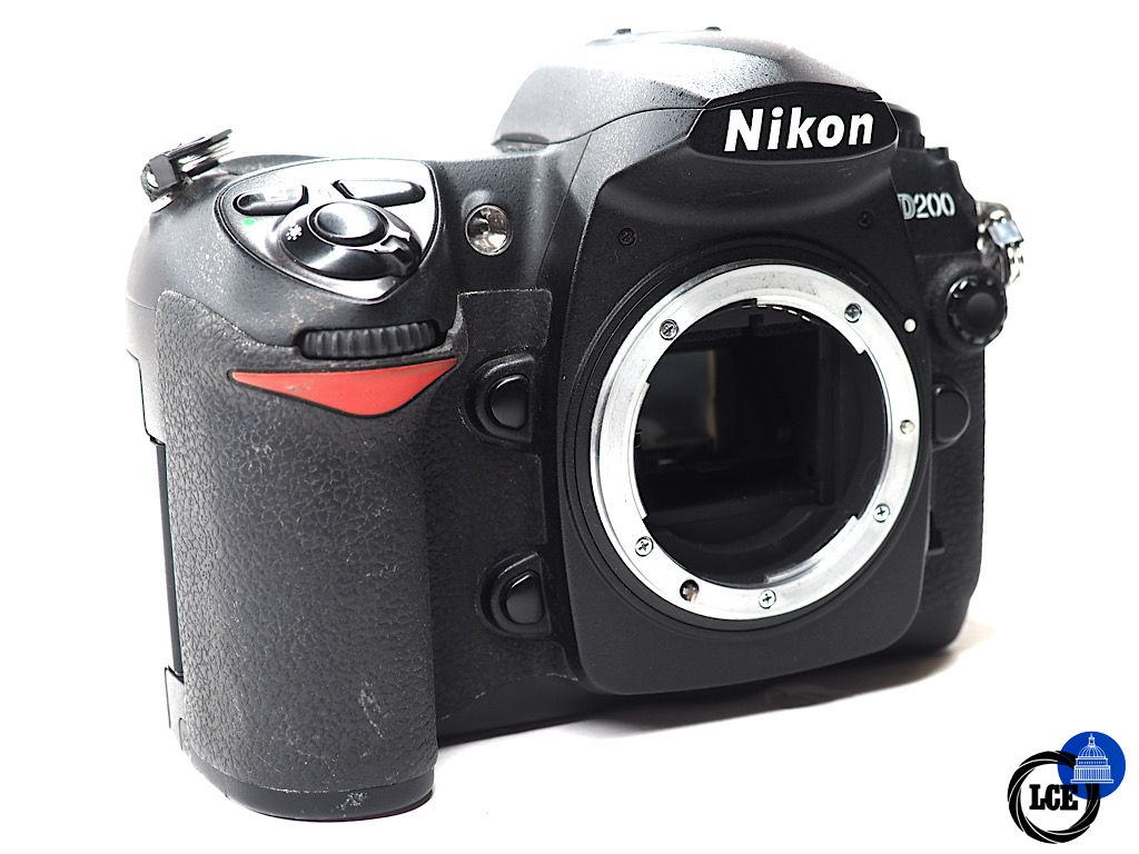 Nikon D200