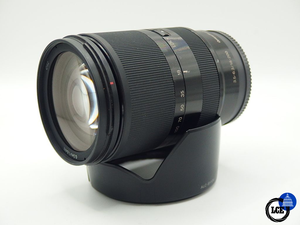 Sony E 18-200mm f/3.5-6.3 OSS