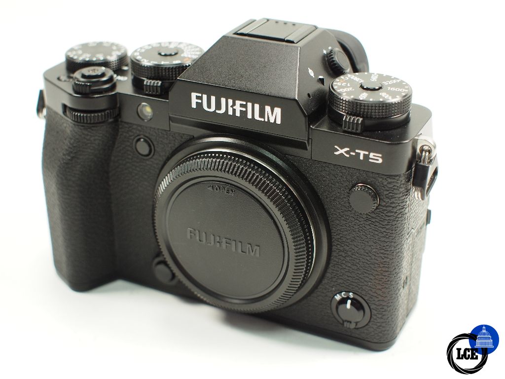 FujiFilm X-T5 Body 