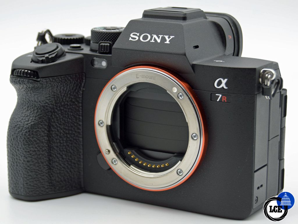 Sony A7R V Body Boxed 1824 Shots