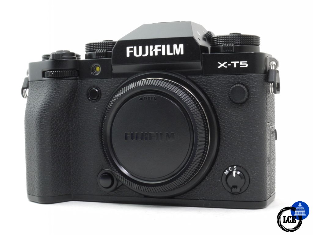 FujiFilm X-T5 Body