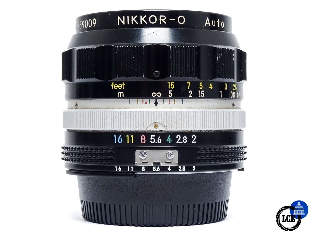 Nikon Nikkor-O Auto 35mm f/2 Nippon Kogaku AI converted