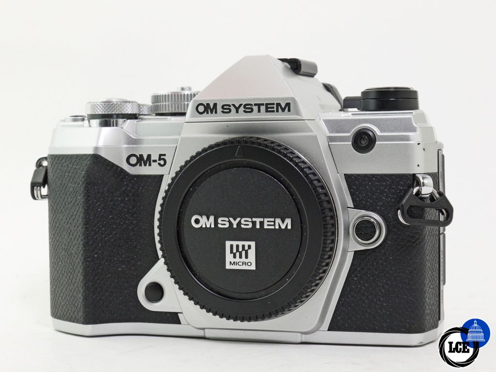 OM SYSTEM OM-5 Body