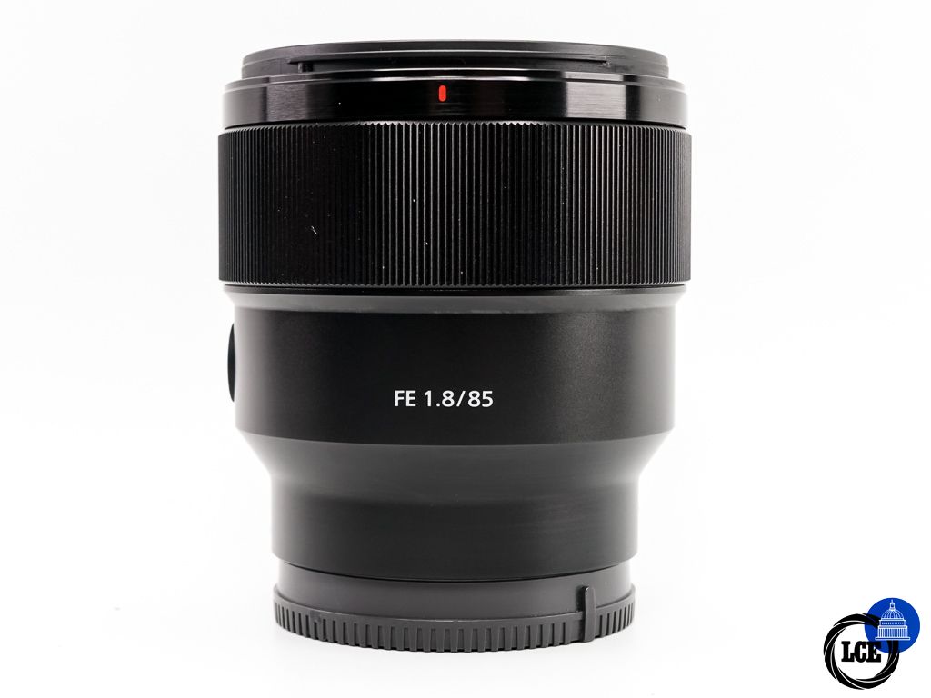 Sony FE 85mm F1.8 * BOXED *