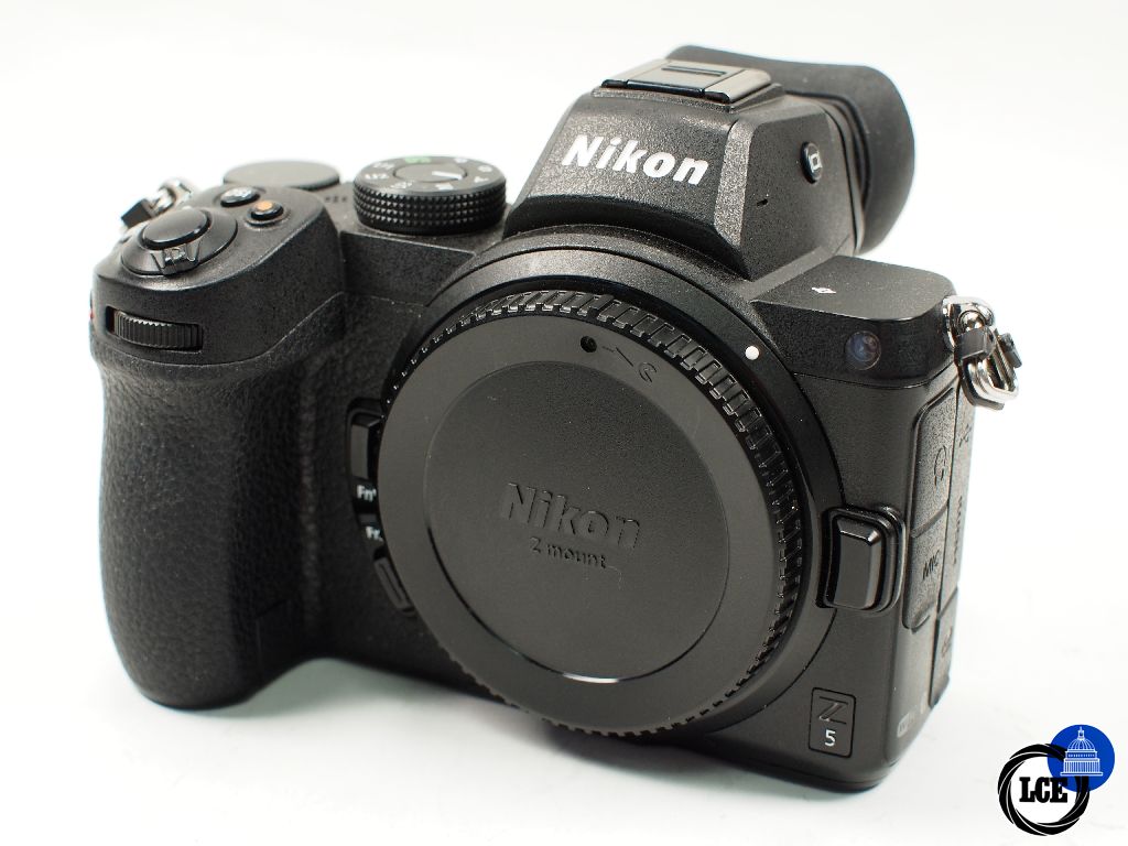 Nikon Z5 Body shutter count 31k 