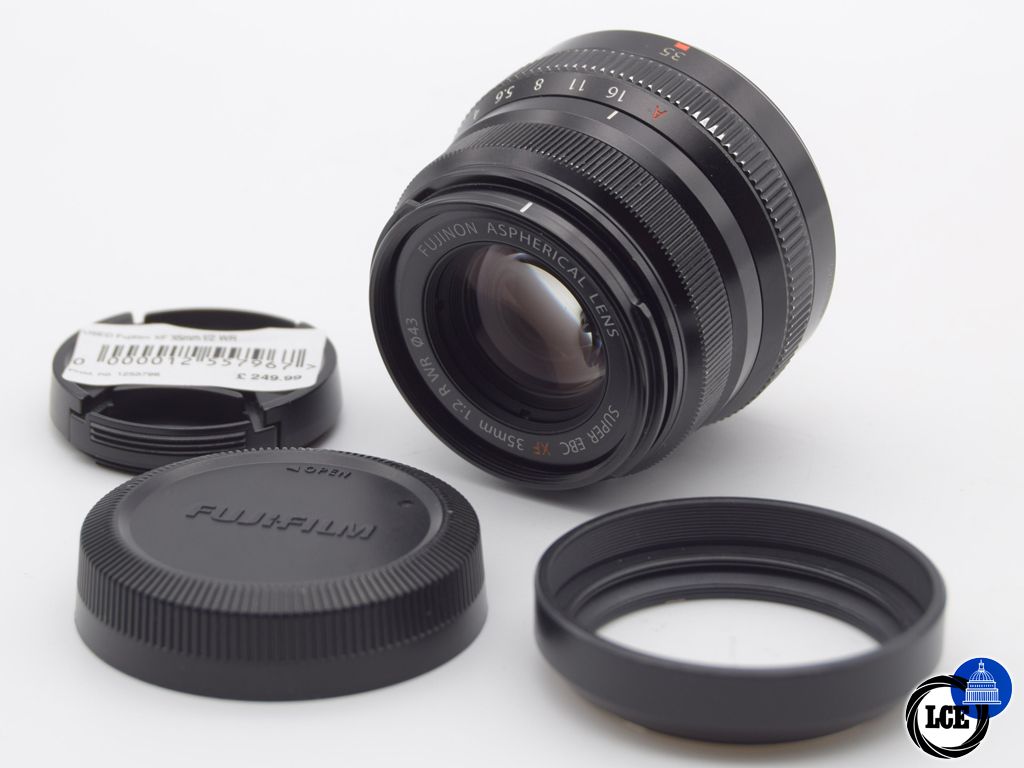 FujiFilm XF 35mm f2 R WR Black