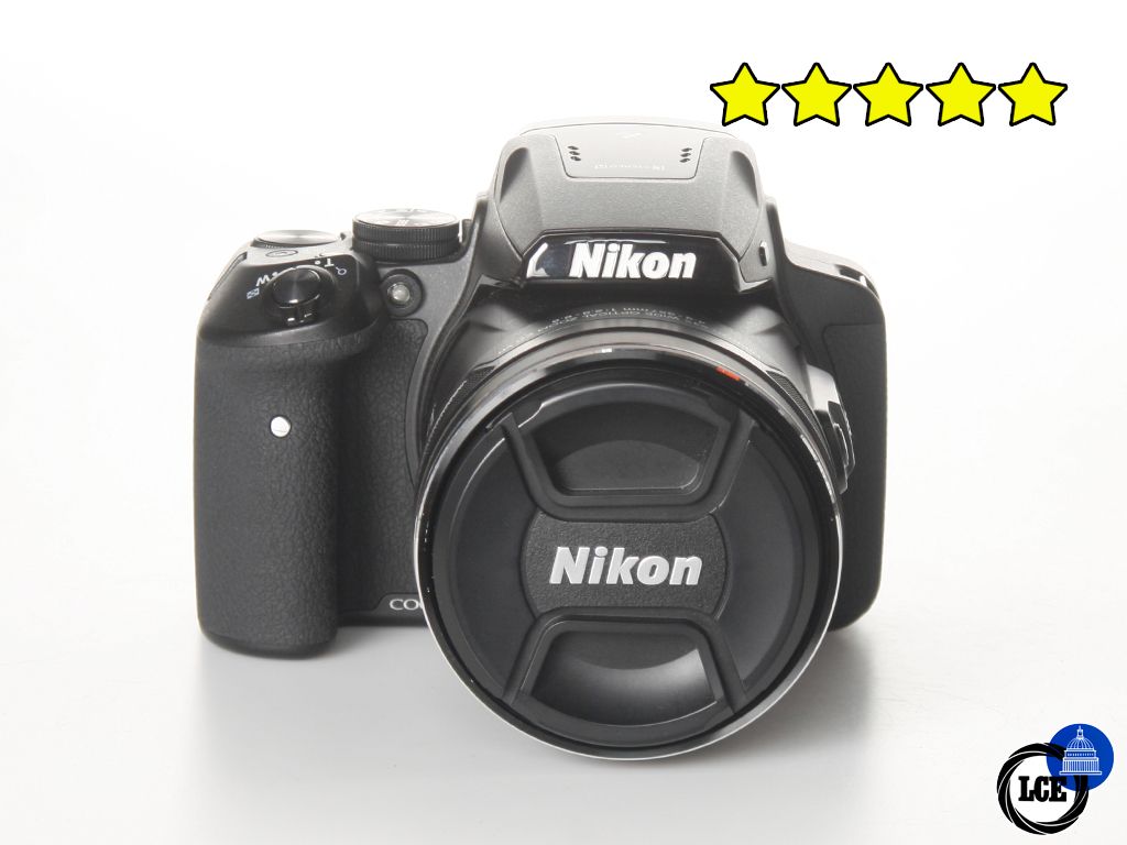 Nikon Coolpix P900 (BOXED) 83x Optical Zoom Bridge Camera