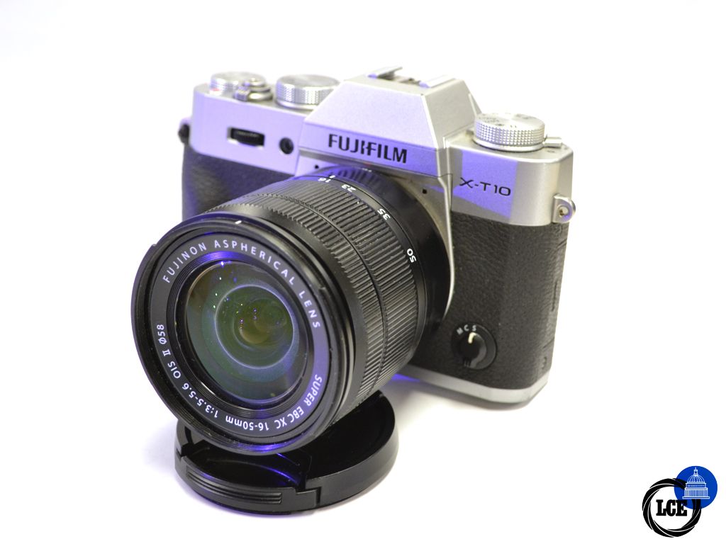 FujiFilm X-T10 Silver + XC 16-50mm Kit. 