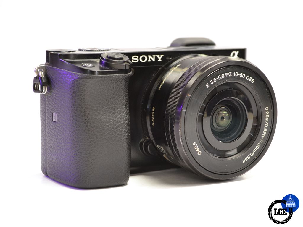 Sony A6100 + 16-50mm Kit *22K Actuations*