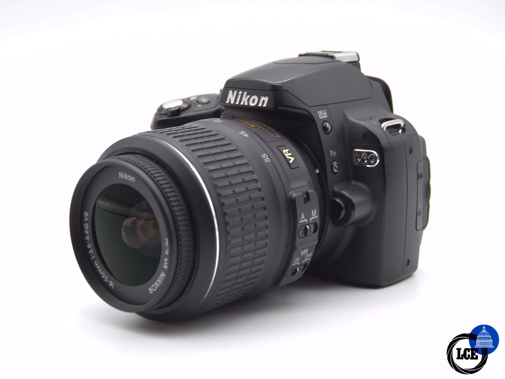 Nikon D60 Body + AF-S 18-55mm f/3.5-5.6G VR 