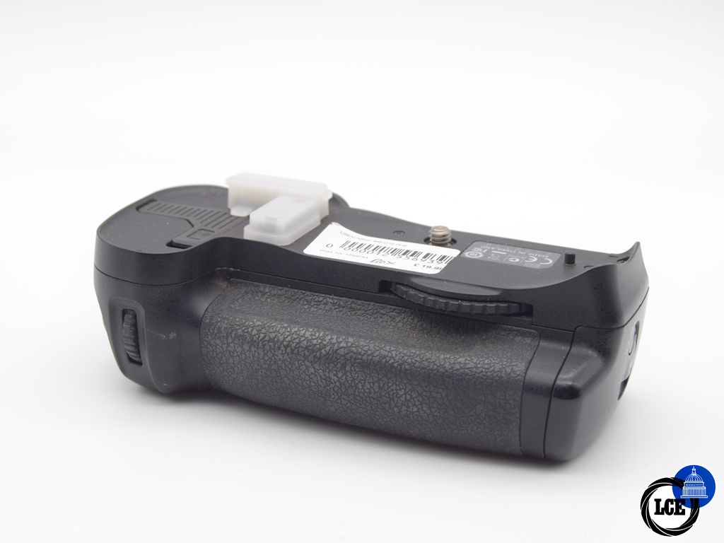 Nikon MB-D10 Battery Grip