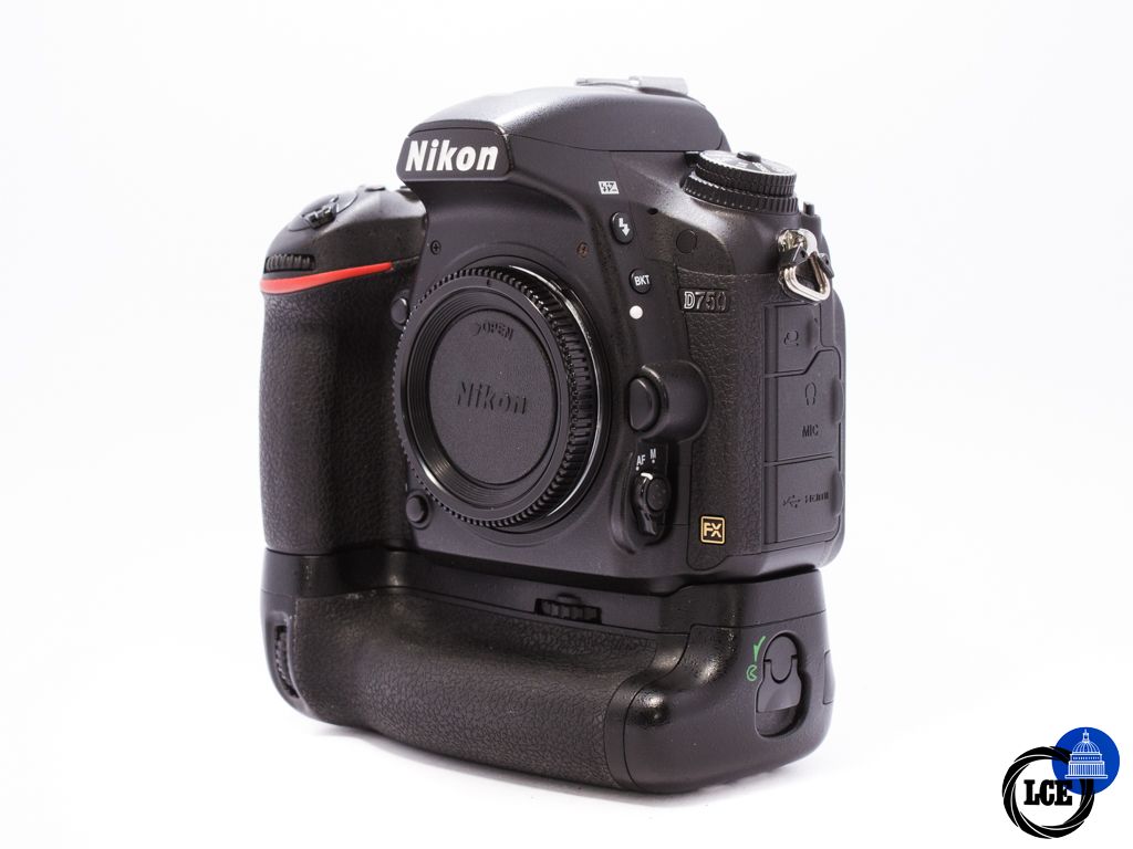 Nikon D750 Body + MB-D16 *Boxed*