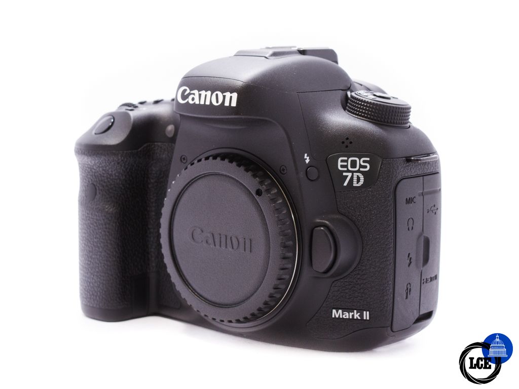 Canon EOS 7D II Body *Low shutter count*