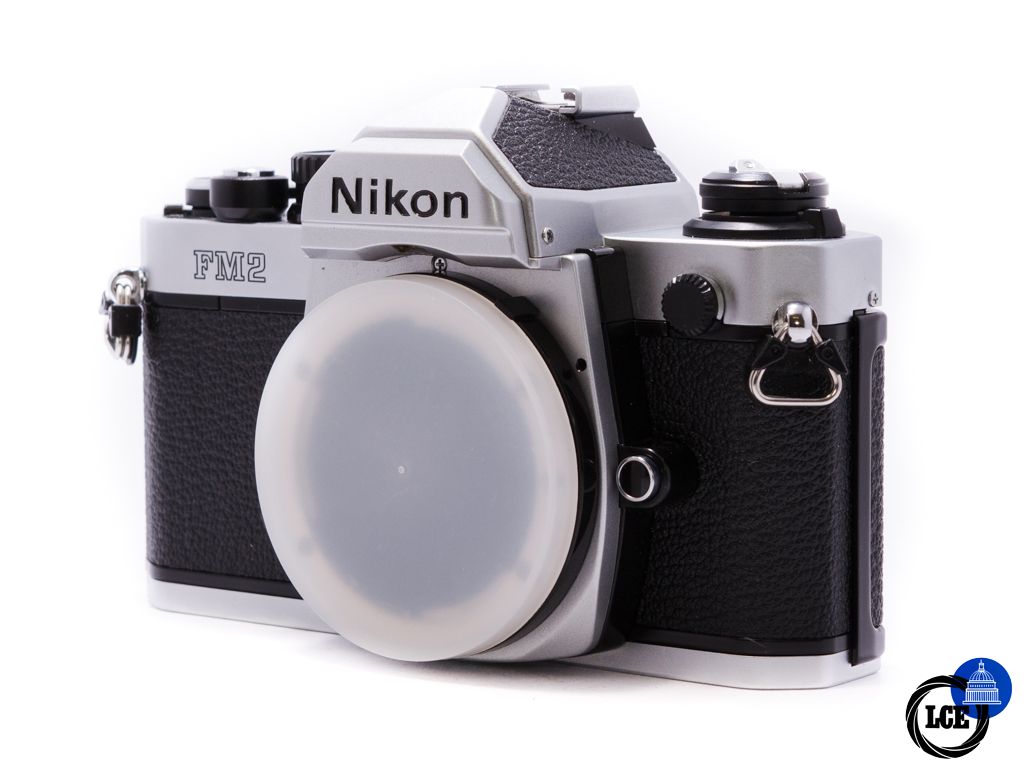 Nikon FM2 Chrome + CF-27 Case