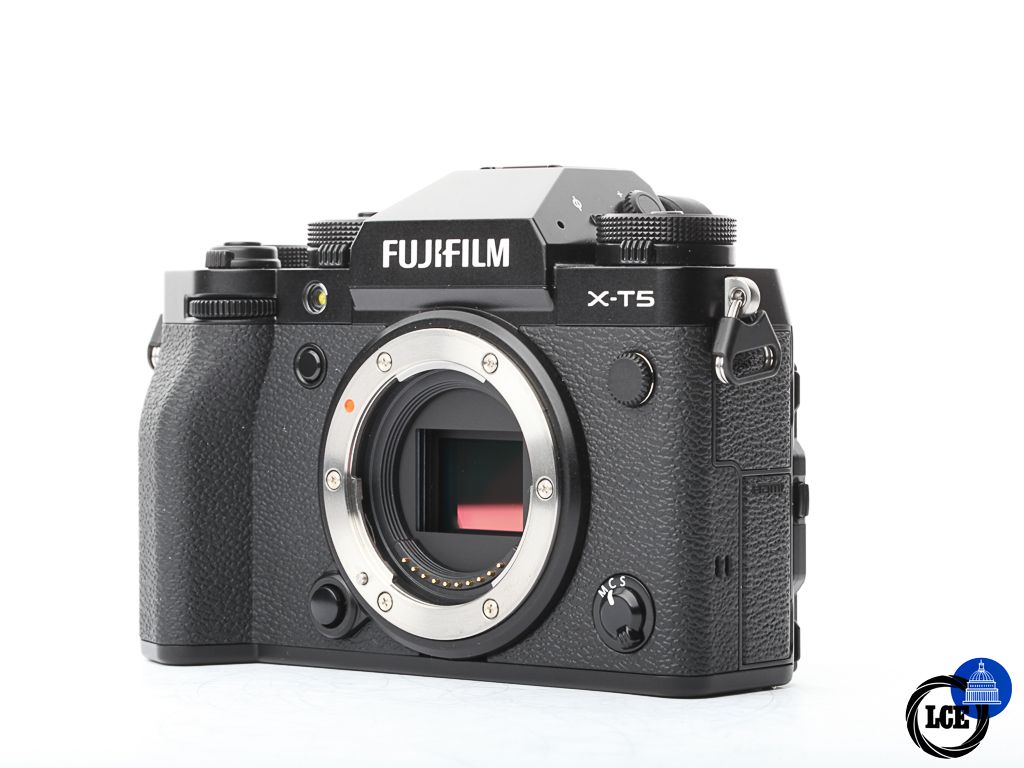 FujiFilm  X-T5 Body | 10112580