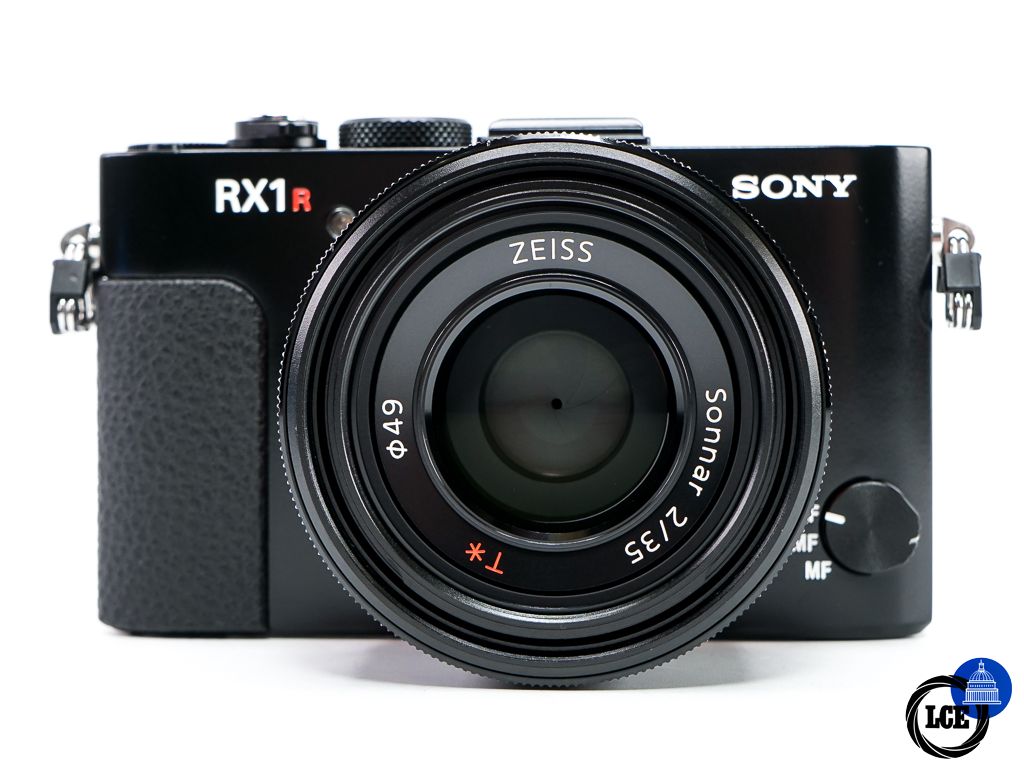 Sony RX1R * BOXED *