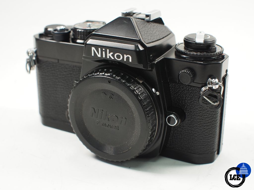 Nikon FE Black