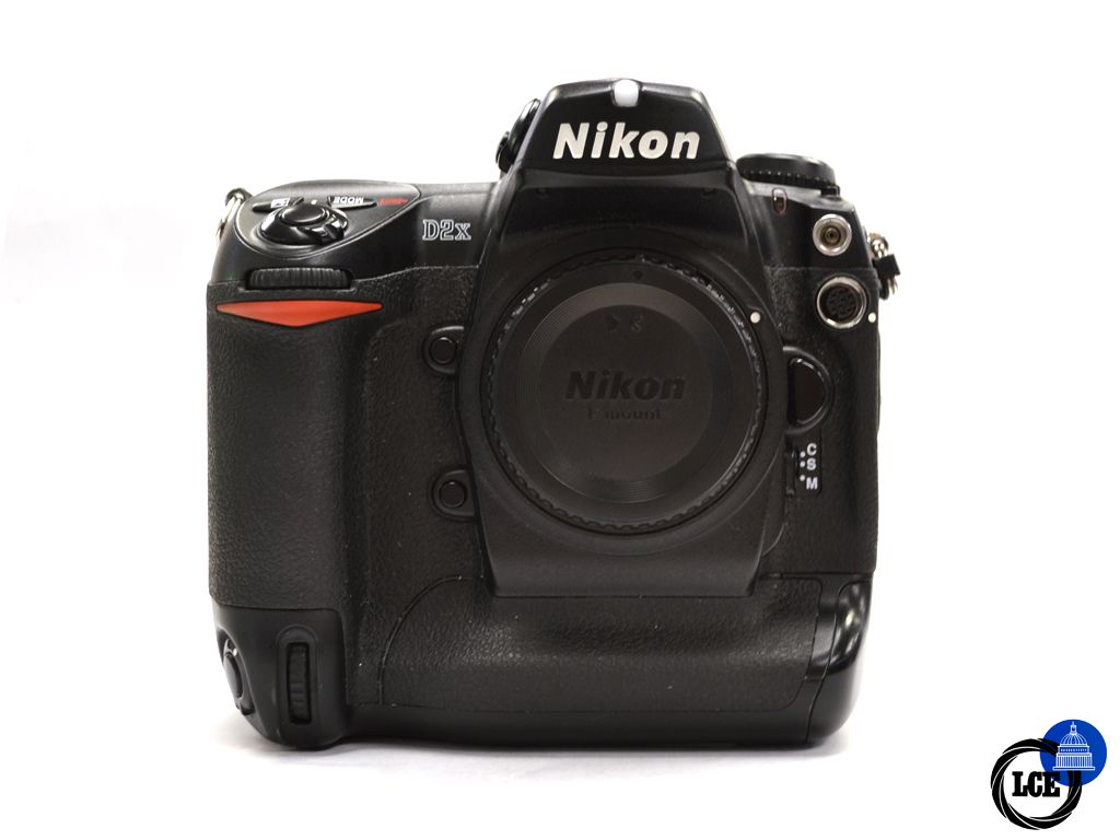 Nikon D2X *39.8K Actuations*