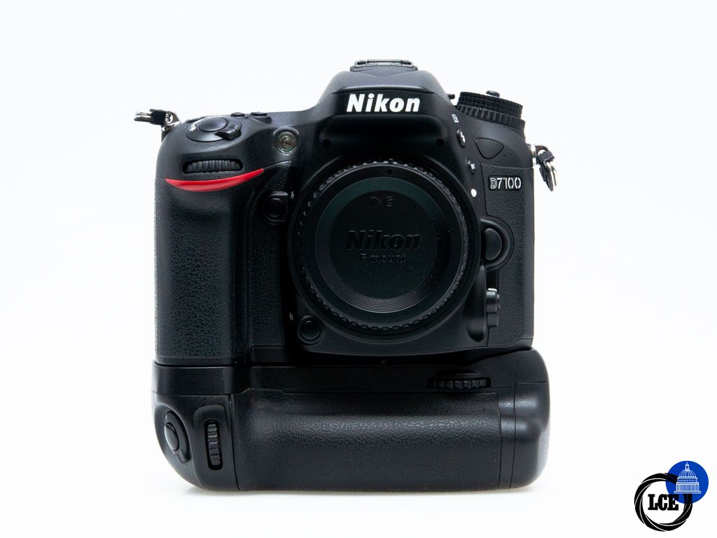 Nikon D7100 + Neewer Battery Grip