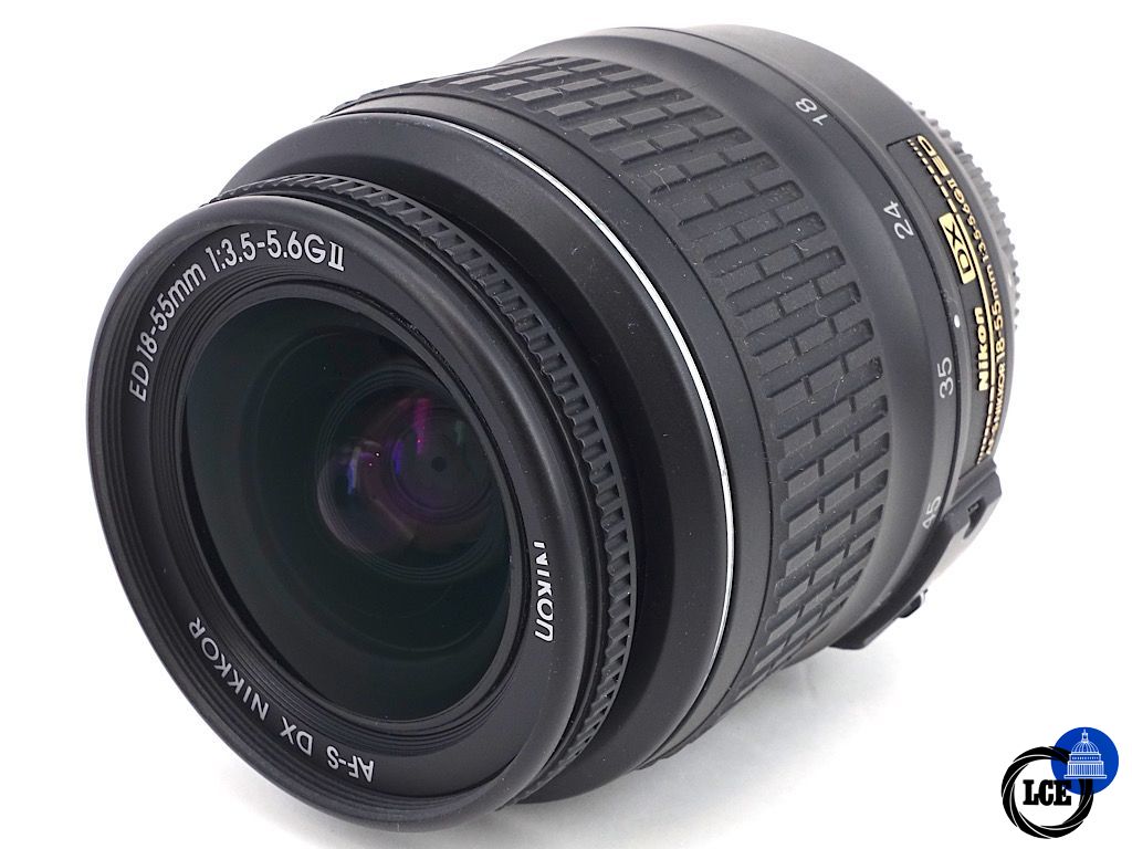 Nikon AF-S 18-55mm F3.5-5.6 G II ED DX | 4*