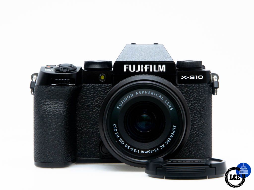 FujiFilm X-S10 + XC15-45mm - <500 SC