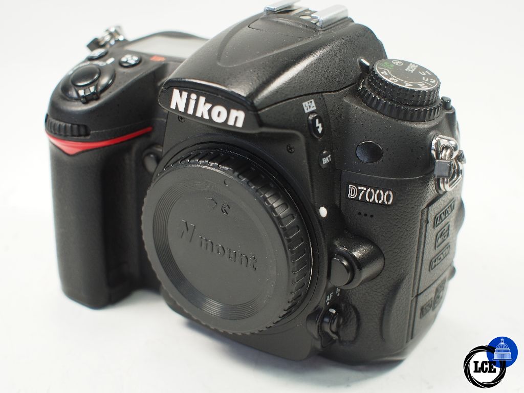 Nikon D7000 