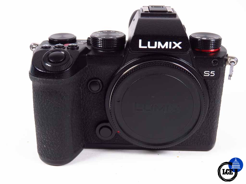 Panasonic Lumix S5