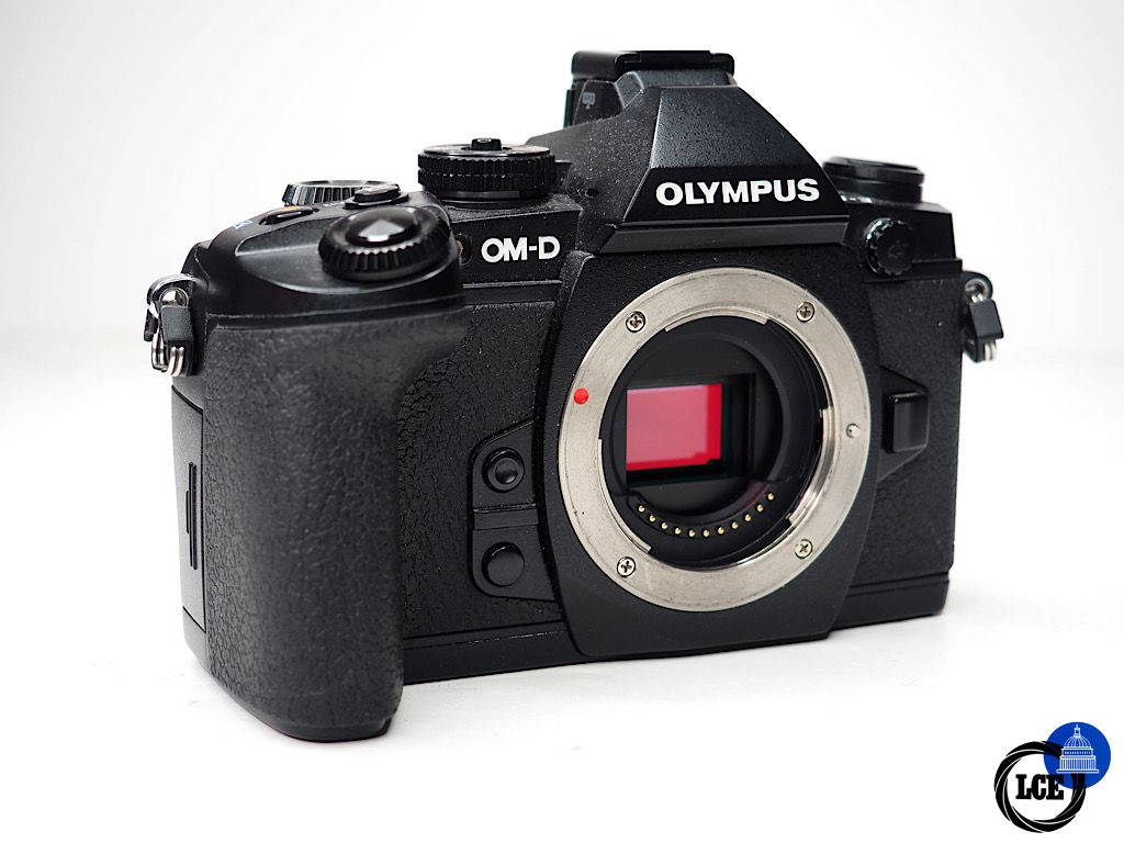 OM SYSTEM E-M1 Body (M4/3)