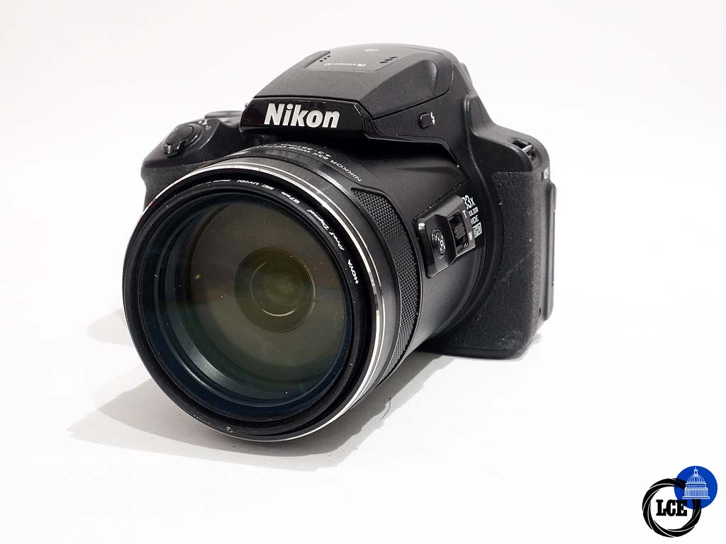 Nikon Coolpix P900