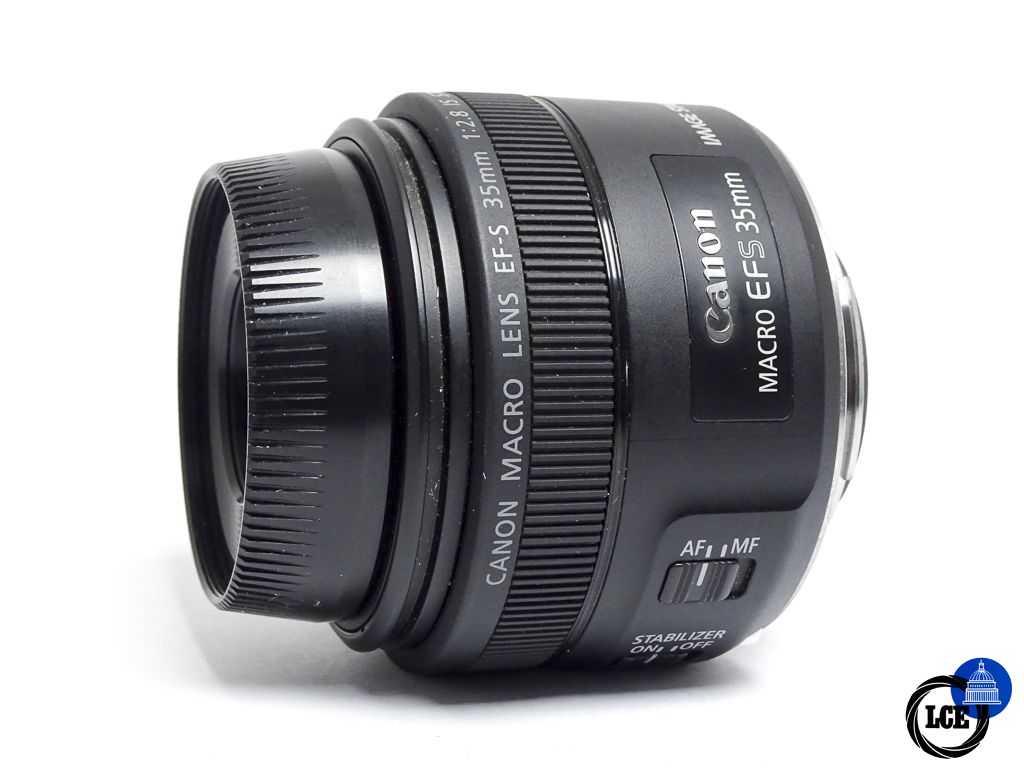 Canon EF 35mm f/2.8 Macro IS STM