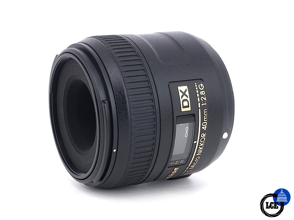 Nikon AF-S 40mm F2.8G Micro DX | 4*