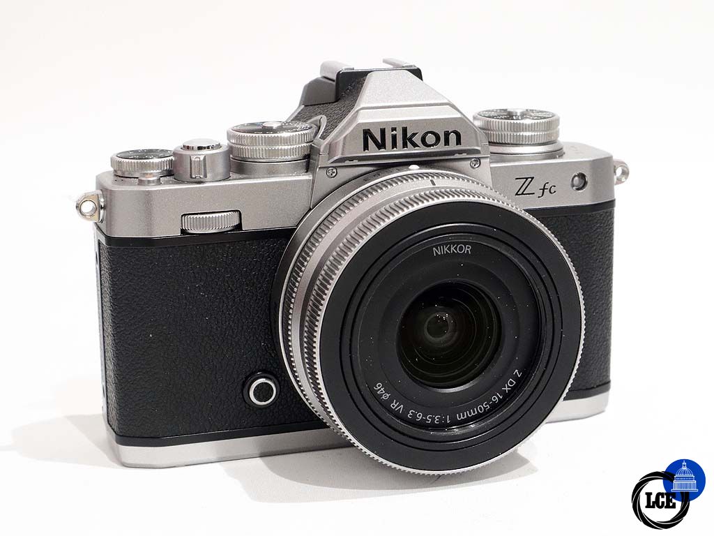 Nikon Zfc + 16-50mm