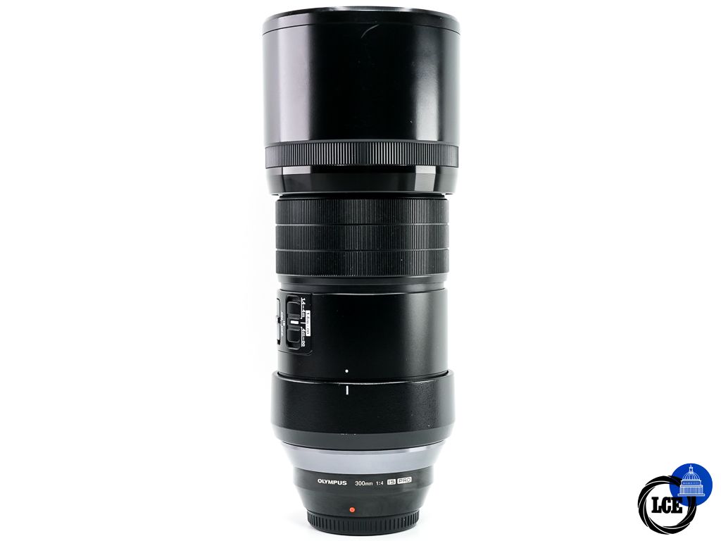 Olympus ED 300mm F4 IS Pro