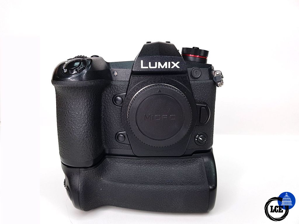 Panasonic Lumix G9 body + grip